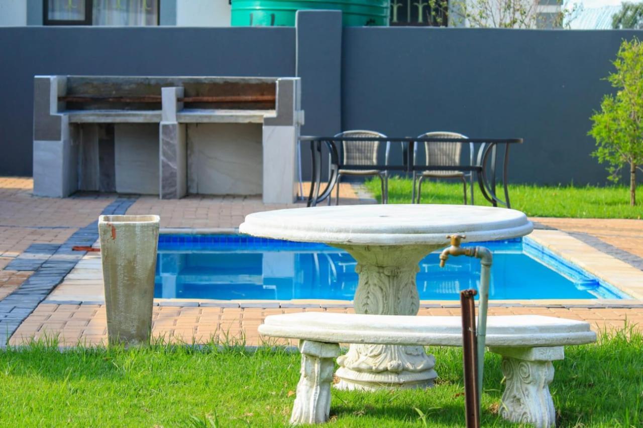 Tranquility Guesthouse Standerton Extérieur photo